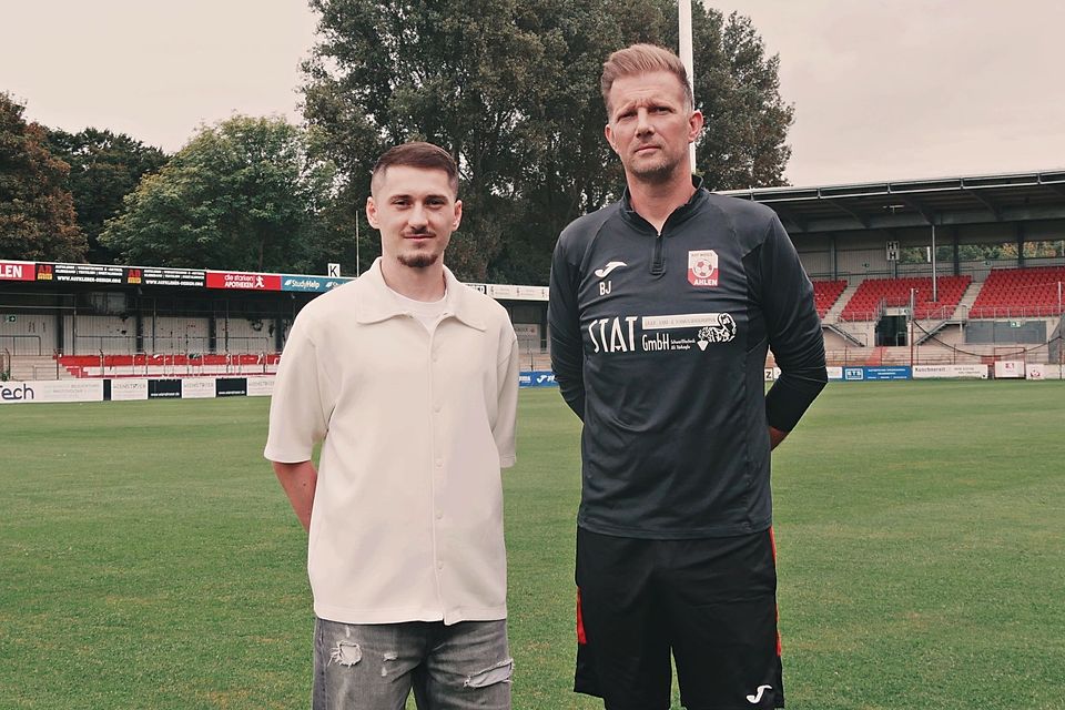 RWA-Coach Björn Joppe (rechts) mit Bajrush Osmani.