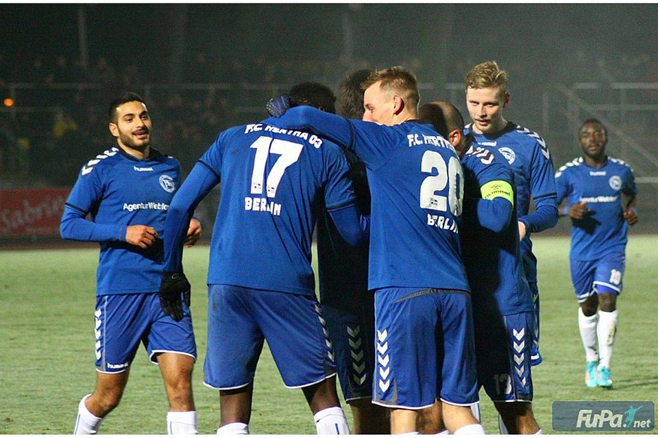 Hertha Zehlendorf setzt sich im Spitzenspiel mit 3:1 gegen Fürstenwalde durch. Foto: Rabe