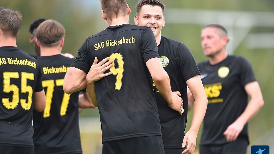 Die SKG Bickenbach hat die rote Laterne an den SV Hahn weitergegeben. Gegen Höchst gab es einen 2:1-Erfolg.