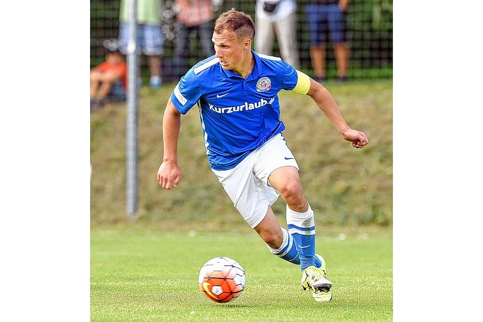 Große Ehre für Rückkehrer Tobias Jänicke: Der 26-Jährige wurde in den Mannschaftsrat gewählt und anschließend von Trainer Karsten Baumann zum neuen Kapitän bestimmt.