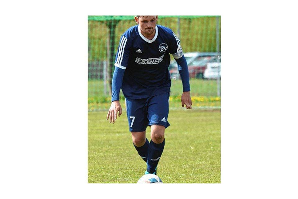 Hannes Hojenski muss mit dem TSV Bützow heute beim Greifswalder FC Farbe bekennen. Tim Puskeiler