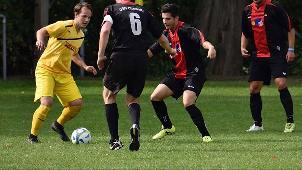 Der FC Wacker Wittgensdorf (in den gelben Trikots) empfängt im Kreispokal-Viertelfinale der Stadt Chemnitz auf den SV Eiche Reichenbrand. F: Jens Zicker