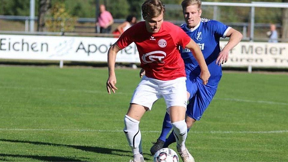 Treffsicher: Hövelhofs Tim Dirkes steuerte im Testspiel gegen den FC Nieheim einen Doppelpack bei. F: Heinemann