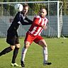 Wadim Selcho (r.) spielt wieder für den TuS Eltenbeken.