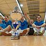 Thalheim feierte den Turniersieg gemeinsam mit seinen Fans. Foto: Rinke