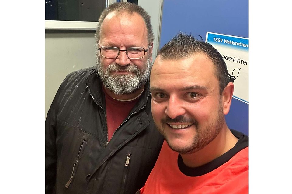 Der frühere Schwabsberger Trainer Alexander Barth war am Dienstag als Schiedsrichter im Derby zwischen dem TSGV Waldstetten II und dem TSGV Rechberg im Einsatz. Und er hat seine Sache aus meiner Sicht insgesamt gut gemacht.