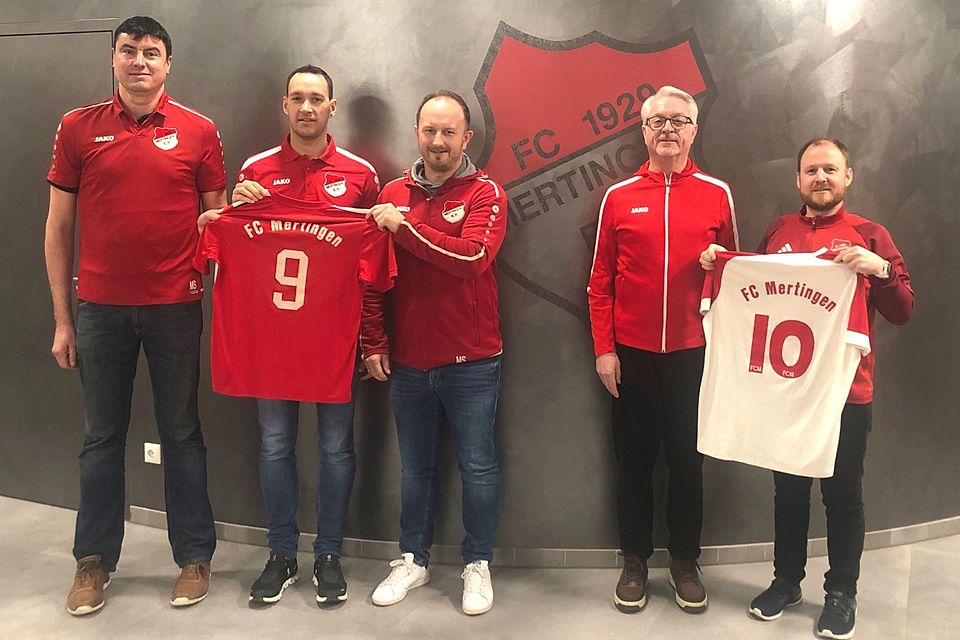 Beim FC Mertingen arbeiten ab Sommer (von links) Abteilungsleiter Martin Sailer, Vorstand Sport Markus Link, der neue Cheftrainer Peter Stegner, Abteilungsleiter Alfred Kleinle und Co-Trainer Florian Pfitzner zusammen.