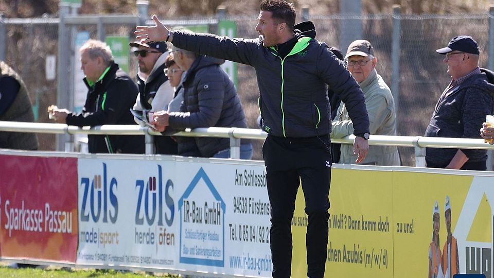 Schaldings Trainer Stefan Köck zeigte sich maßlos enttäuscht über die Leistung seines Teams gegen den TSV Kottern