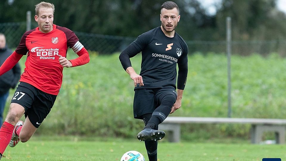 Stefan Seidl (re.) kehrt als Spielertrainer zum FC Dornach zurück 