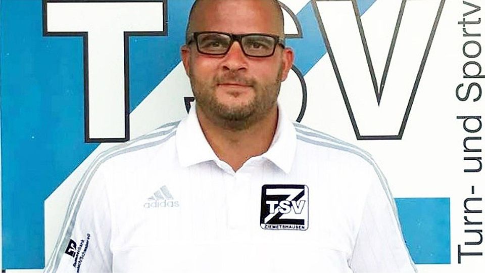 Seit Saisonbeginn ist Sebastian Lieb Trainer des TSV Ziemetshausen II.   F.: Sascha Fellenberg