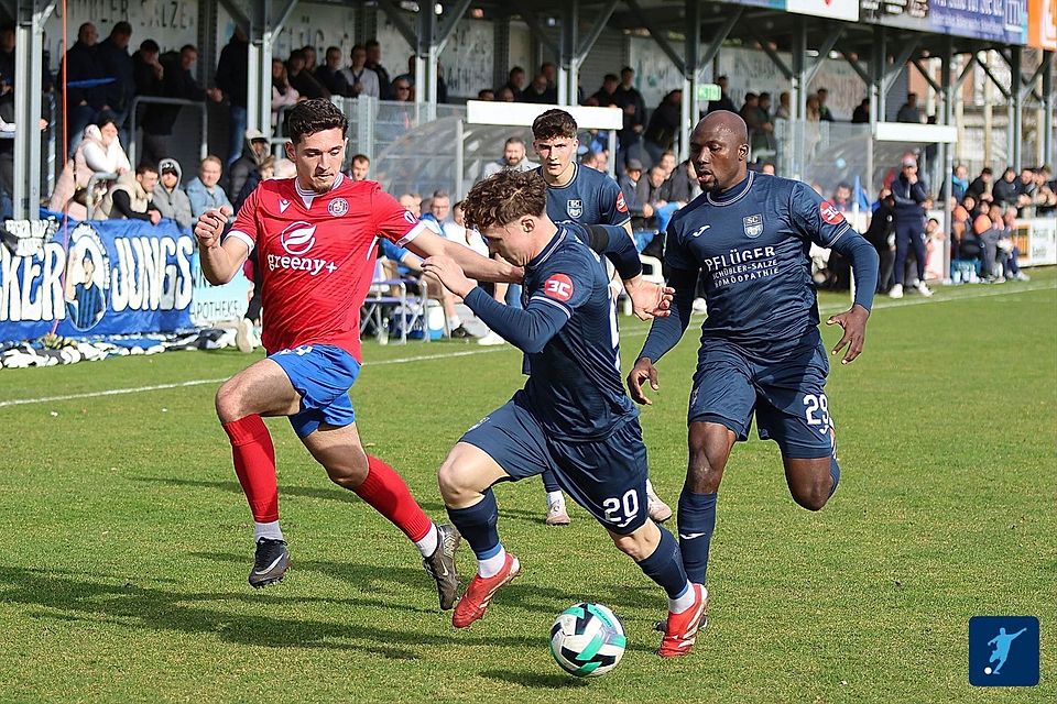 Wiedenbrück sammelt Big Points gegen den Abstieg. Wiedenbrück sammelt Big Points gegen den Abstieg.