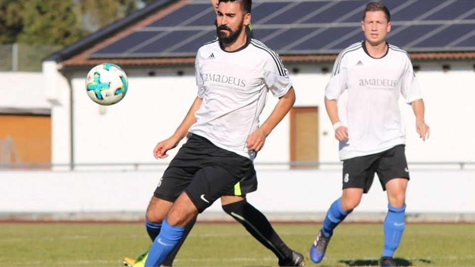 Yüksel Acipinar möchte in der neuen Saison als Trainer auf eigenen Füßen stehen F: Neumaier