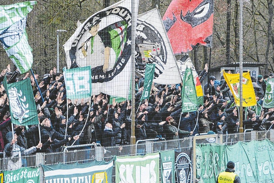 Die Stimmung der Fans von BSG Chemie Leipzig war weitestgehend super.