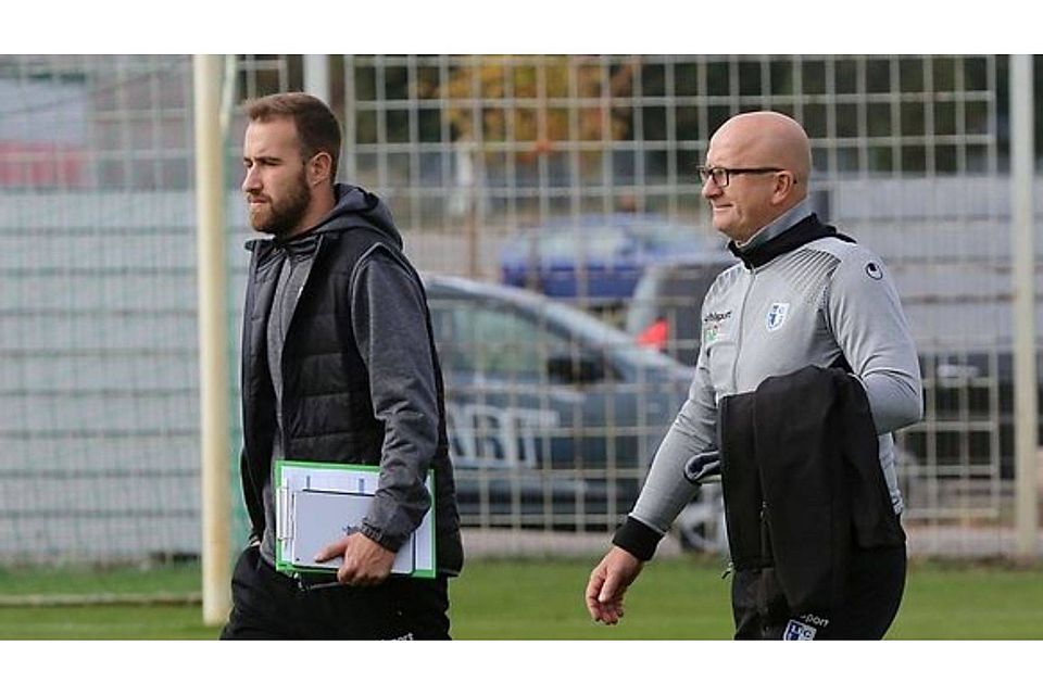Matthias Mincu (links) ist neuer Cheftrainer der U19 beim FCM.