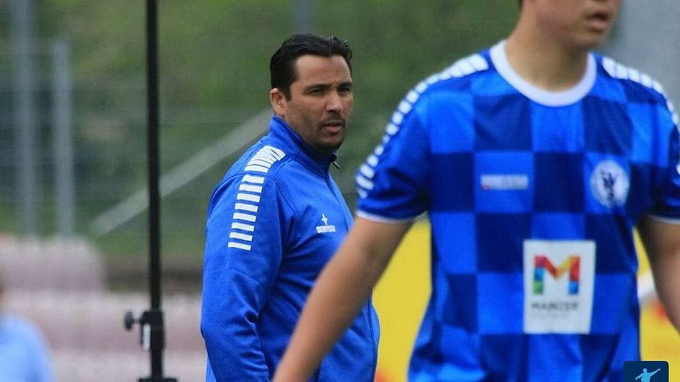 SVG-Trainer Anouar Ddaou musste 14 Mann ersetzen und brachte insgesamt sechs U19-Spieler.