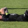 Erschöpft und enttäuscht: der Wittlinger Timo Glattacker nach der 1:3-Niederlage beim Abstiegskonkurrenten SV Ballrechten-Dottingen | Foto: Norbert Kreienkamp