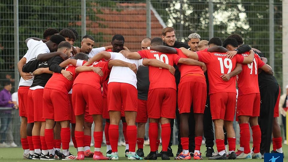 Der Türkische SV Wiesbaden siegte 5:1 gegen Ederbergland und ist nun Zweiter der Verbandsliga.