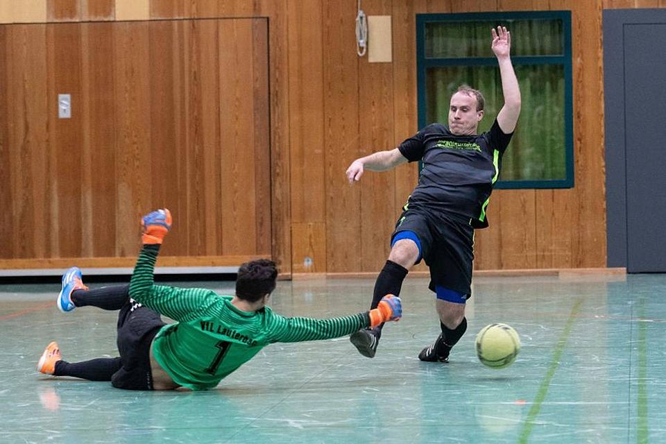 Hallenfußball statt Futsal stehen im Fußballkreis Lauterbach-Hünfeld in diesem Jahr auf dem Programm. 	Foto: Volk