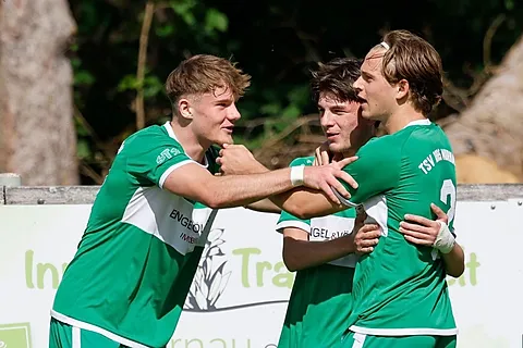 Murnau trennt sich Remis vom SV Planegg-Krailling.