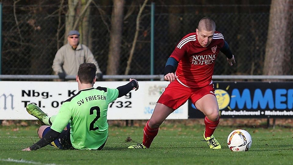 Bild mit Symbolcharakter: Friesen gegen Kornburg am Boden. F: Zink