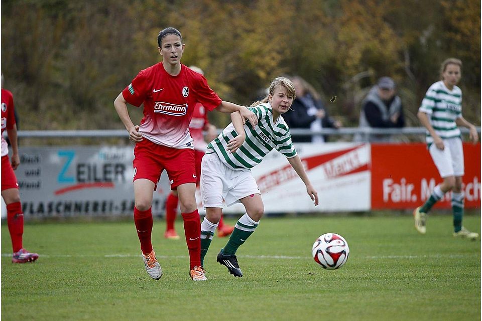 Nach einer zweiwöchigen Punktspielpause treten die B-Juniorinnen des SV Alberweiler (rechts Kristin Kögel) in der Fußball-Bundesliga Süd beim Aufsteiger FSV Hessen Wetzlar an. Strohmaier