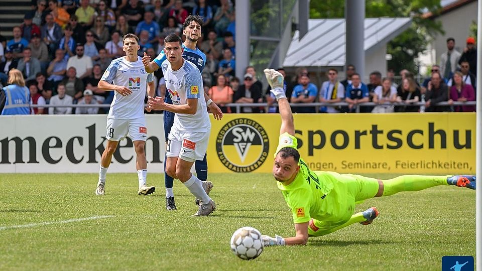 Gonsenheims Keeper Paul Simon hielt, was zu halten war.