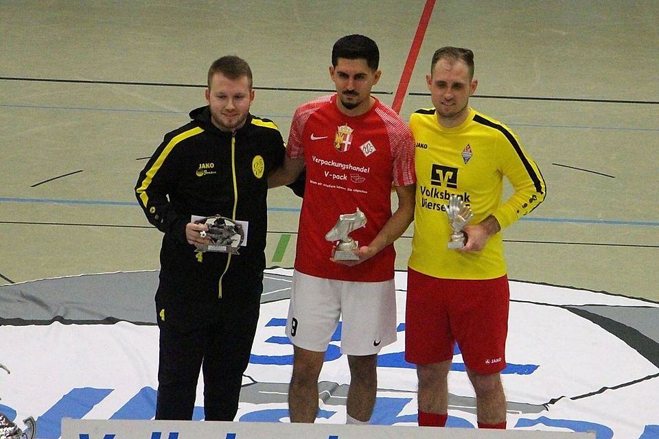 Heimsten die Individualtrophäen ein (von links): Marcel Schulz, Oguz Ayan und Jens Lonny.