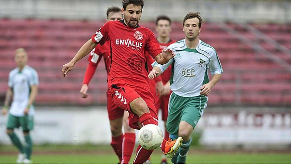 Michael Eibl (am Ball) ist zurück beim 1. FC Passau F: Geisler