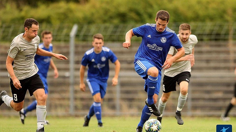 Pascal Meschak ebnete seinen Zeltingern mit dem späten 2:1-Siegtreffer den Weg in die zweite Runde des Rheinlandpokals.