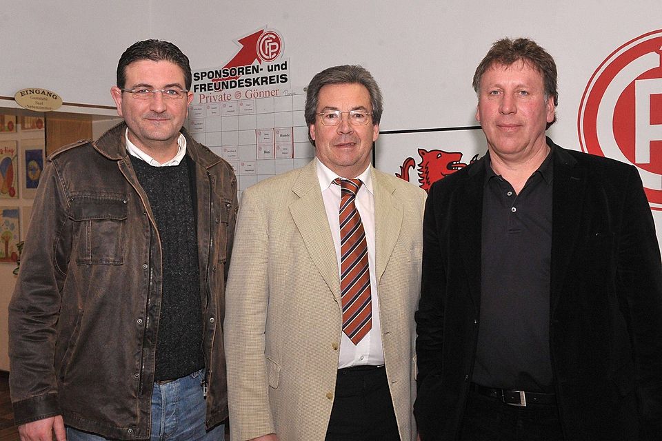 Edi Kirschner (rechts) gehörte als stellvertretender Chef eine Zeit lang auch der Vorstandschaft des 1. FC Passau an.