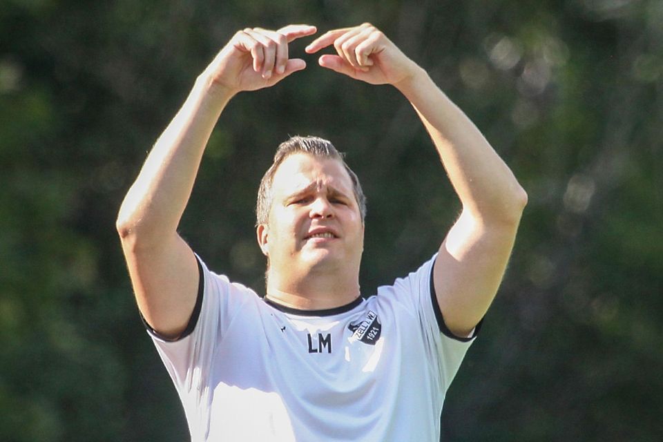 "Anhaltende Erfolgslosigkeit" und "zunehmende Zweifel": Lars Müller hat sein Traineramt beim FC Zell niedergelegt. | Foto: Matthias Konzok