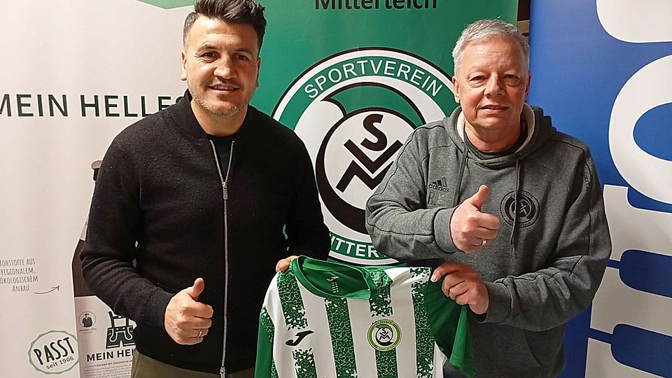 Daumen hoch: Beim SV Mitterteich (rechts Vorstand Roland Eckert) freut man sich auf die Zusammenarbeit mit Trainer Mohammad Tamo.