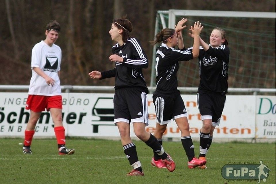 Den 11. Sieg in dieser Saison konnte der FC Ruderting am vergangenen Wochenende gegen Meilenofen feiern, Foto: Alex Escher