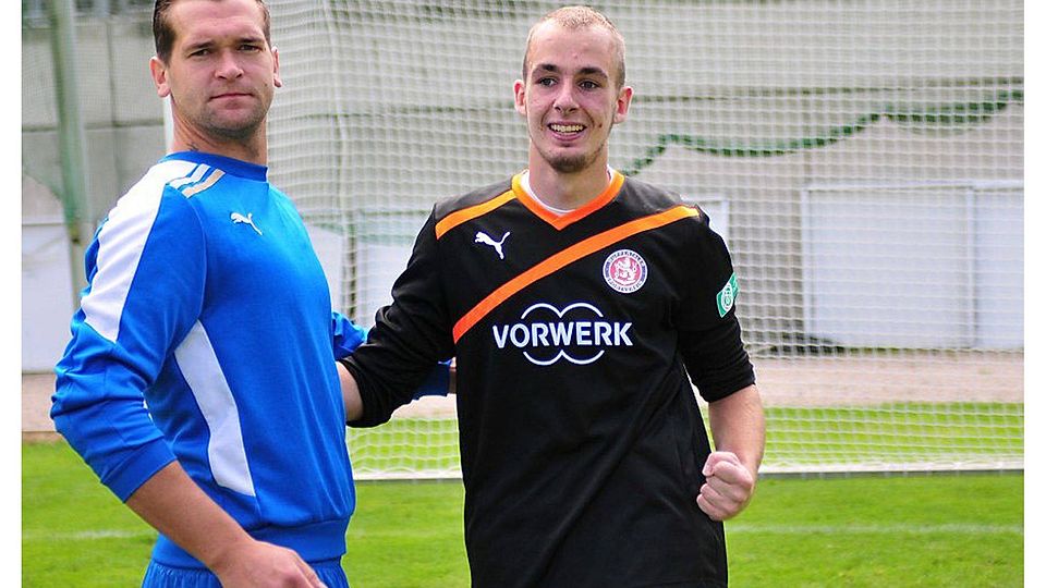 Pascal Plohmann (re.) steht vor seinem Debüt im Oberliga-Team des WSV. Foto: Jochen Classen