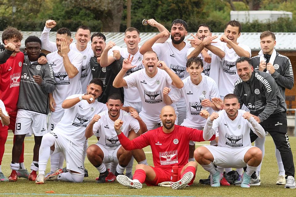 Die SG Germania durfte sich über drei Punkte und drei Tore in Naurod freuen. Die SG Germania durfte sich über drei Punkte und drei Tore in Naurod freuen.