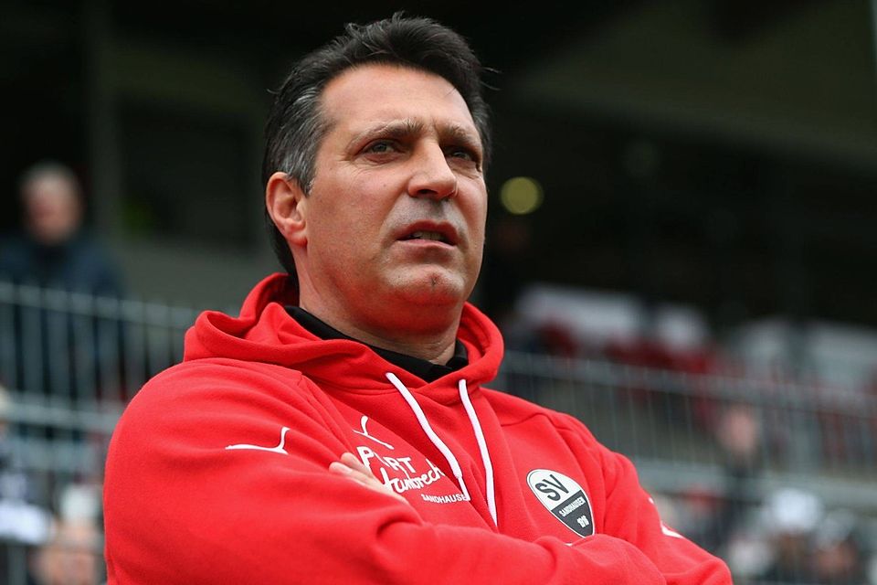 Klares Bekenntnis zum SV Sandhausen. Alois Schwartz beendete heute alle Spekulationen rund um seine Zukunft. F: Images