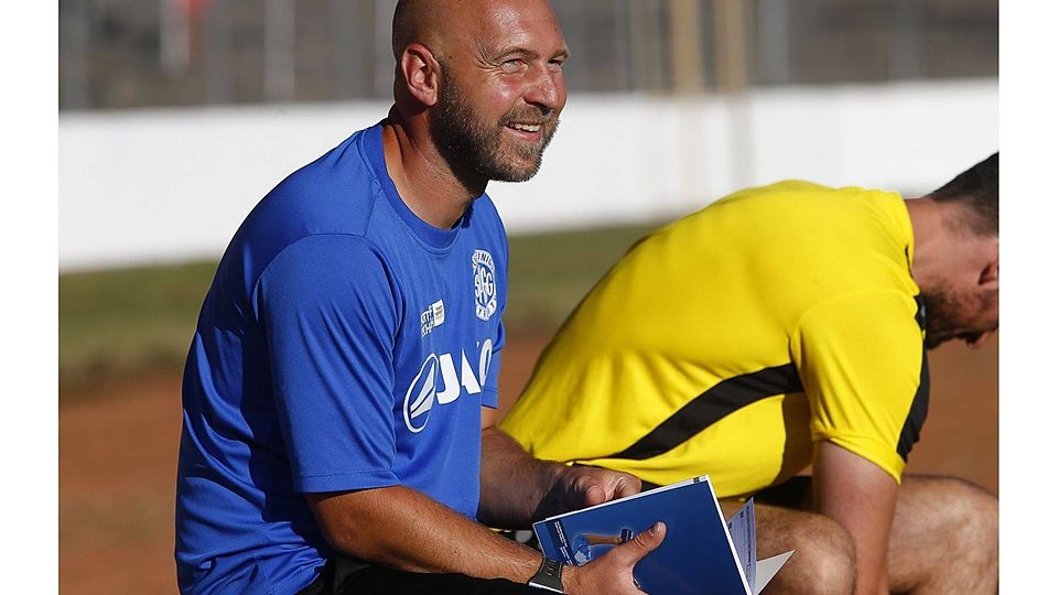 Wechselt als Co-Trainer zur ersten SpVgg-Mannschaft: Coach Florian Wurster.F: Kolb