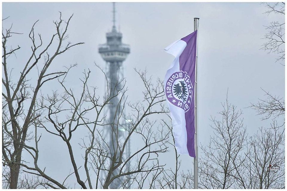 Die U15 von Tennis Borussia wurde Opfer eines Rassismus-Skandals.