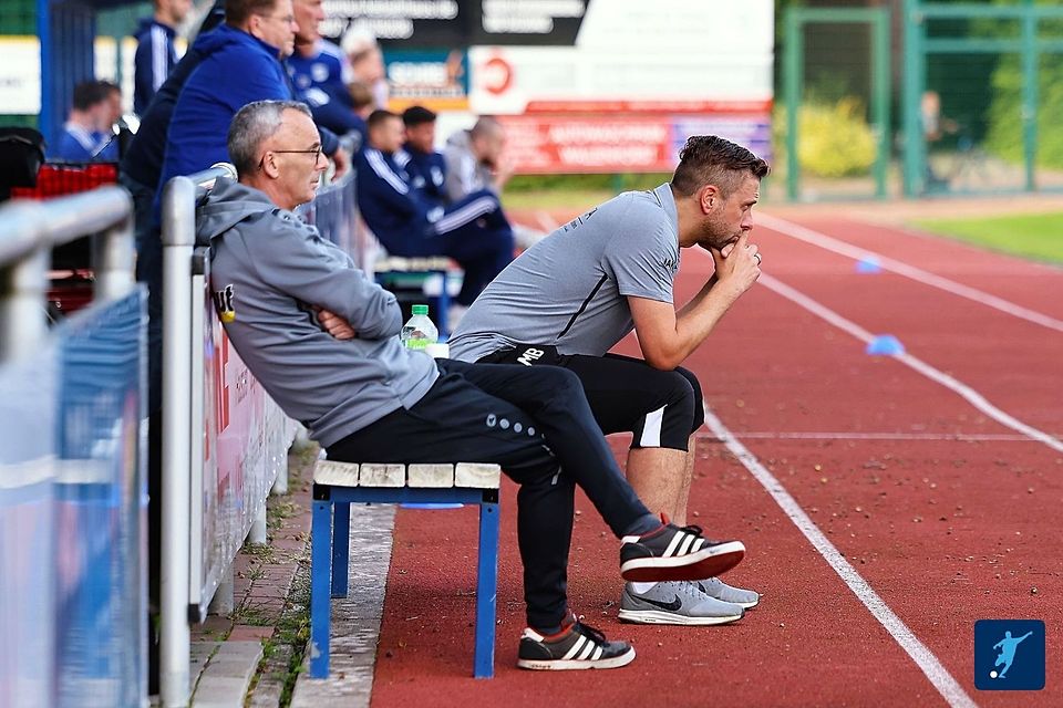 Trainer Michael Brand mit Teammanager Vicente Alvaro 