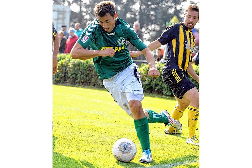 Lübecks Goalgetter Stefan Richter (li.) erwartet gegen seinen Ex-Club ein Kampfspiel. Foto: Wrege