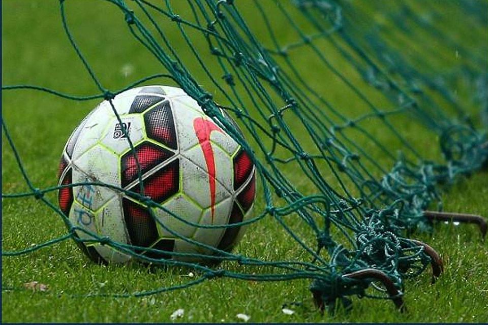 14 Tore für Dietkrichen! Mit sage und schreibe 14:0 besiegt der Tabellenführer den FCB