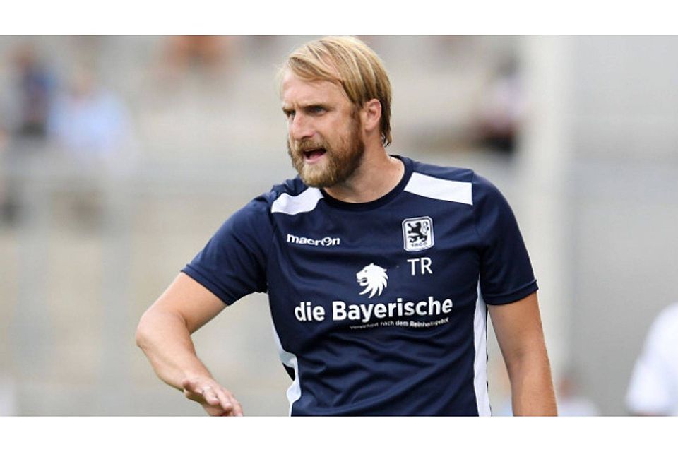 Daniel Bierofka ist jetzt offiziell Fußball-Lehrer. dpa / Tobias Hase