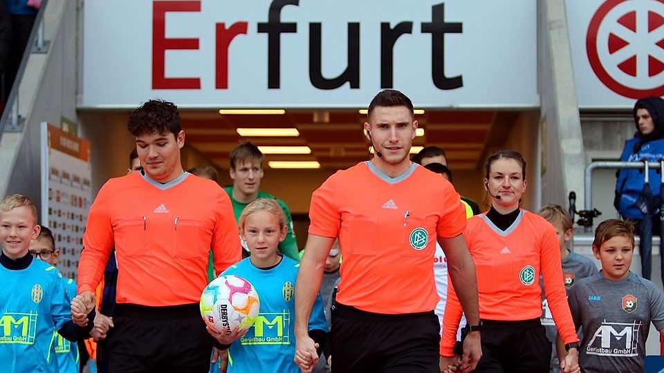 Im Gespann mit Eric Weißbach und Miriam Schwermer gab Albert Lehmann (links) sein Regionalliga-Debüt.