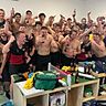 Die DJK feierte den Aufstieg in die Landesliga ausgiebig.