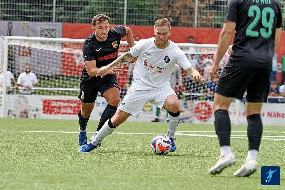 Patrick Rudolph (m.) verlässt die DJK TuS Hordel nach über 200 Spielen.