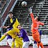 Im Hinspiel setzten sich die Vilzinger um Jonas Blümel knapp mit 2:1 im Rosenaustadion durch.