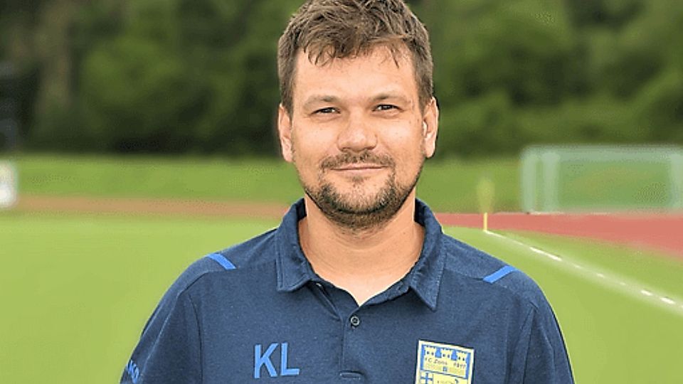 Trainer Kevin Lipinski.