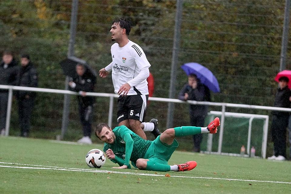 Der TSV Klausdorf fiel hart zu Boden gegen den Eckernförder SV. Der TSV Klausdorf fiel hart zu Boden gegen den Eckernförder SV.