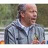 Bleibt auch in der kommenden Saison Trainer der Oberliga-Fußballer des Heeslinger SC: Hansi Bargfrede.Foto Demmer