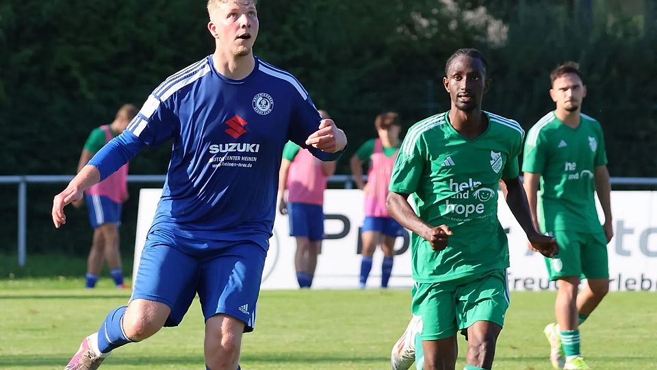 Tim Kortenbusch (l.) verlässt den Holzwickeder SC Richtung Kirchhörde.